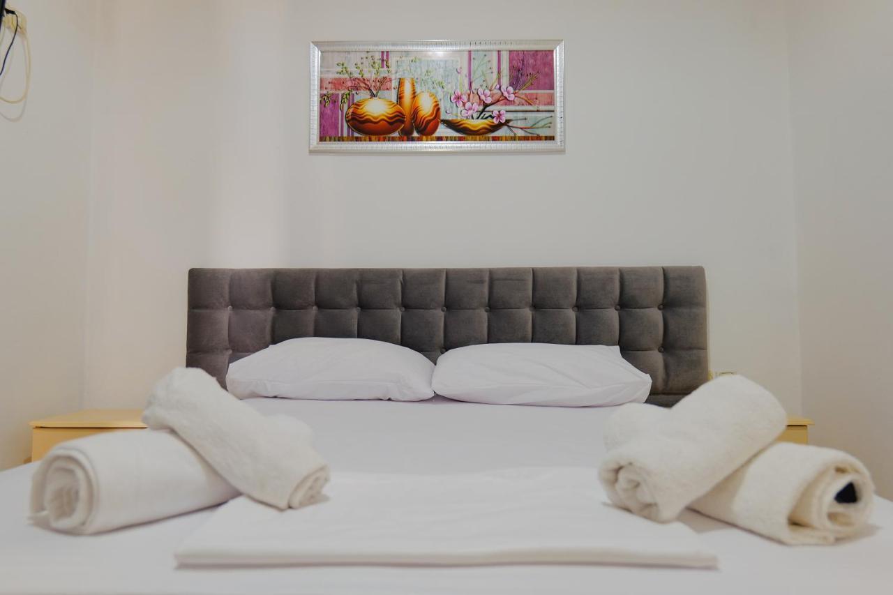 Hotel Casamia Sarandë Exterior foto