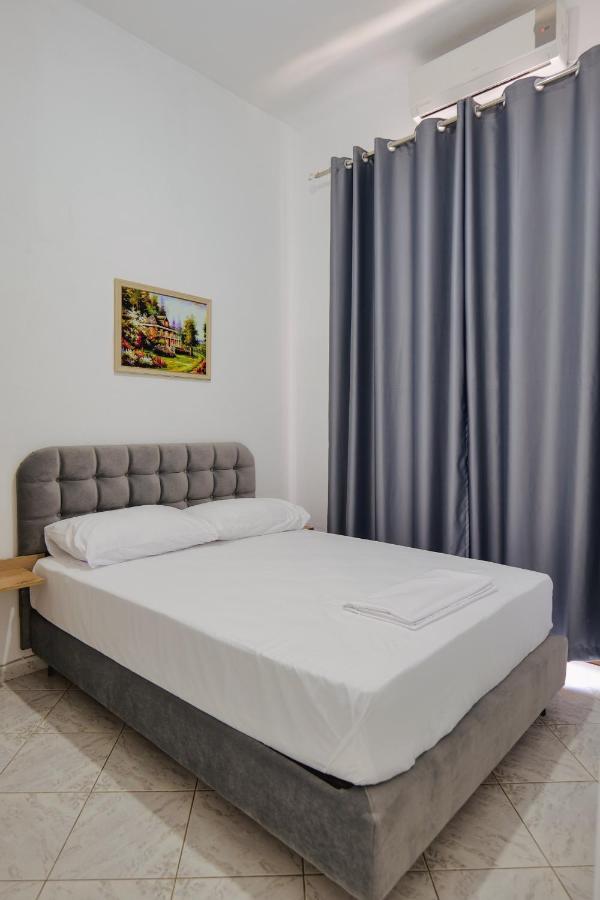 Hotel Casamia Sarandë Exterior foto